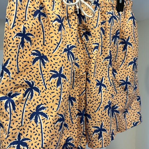 Boardies bathing suit in palm, Size large - Picture 2 of 5